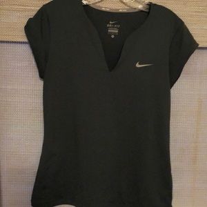 Nike pure dry fit tennis top